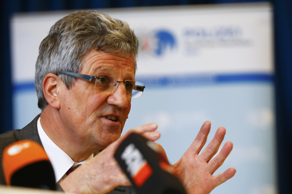 Norbert Wagner, head of Cologne police Direktion Kriminalitaet (investigation department), addresses a news conference in Cologne, Germany, on Monday (Reuters photo)